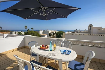 Wohnung mit schöner Terrasse, Meerblick