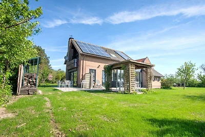 Villa in Cadzand op steenworp afstand van zee