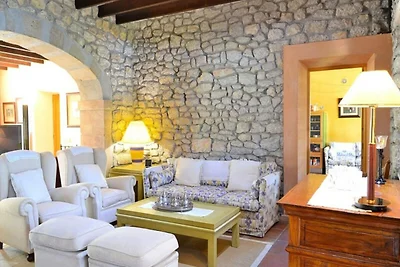 Villa in Binissalem mit Pool und Weinbergen