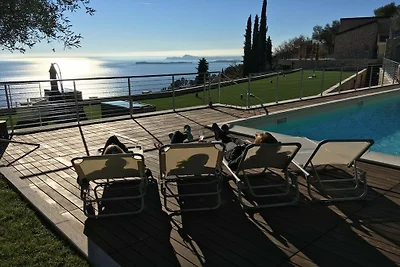 Ferienwohnung mit 2 Schlafzimmer