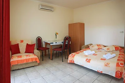 Apartments & Rooms Villa Petra - One Bedroom ...