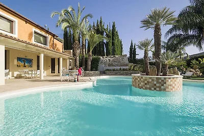 Villa ad Agrigento con piscina privata