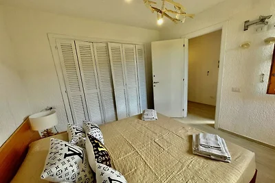 Wohnung in Porto Rotondo mit Terrasse