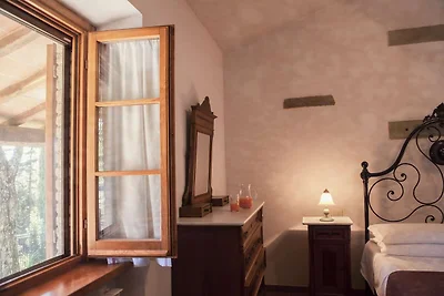 Delizioso agriturismo a Campriano con piscina