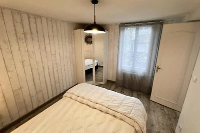 Ferienwohnung in Mont-Dore mit Bergblick