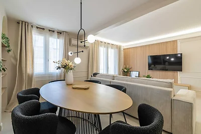 Haussmann appartement - balkon op het zuiden...