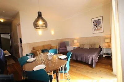 Studio für 3 Personen