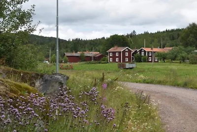 3 Persone case ad LEKSAND