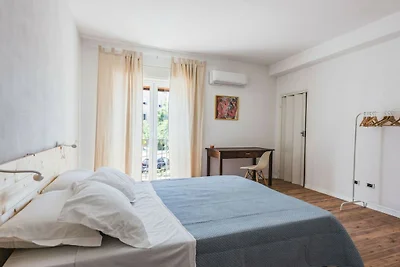 Ibiscus Apartment with Terrace