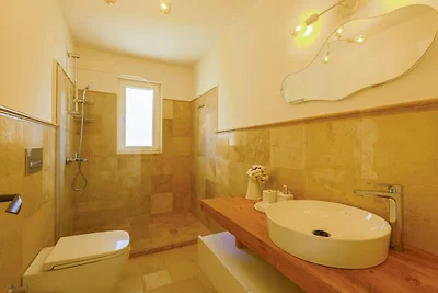Villa in Kalkan mit Schwimmbecken