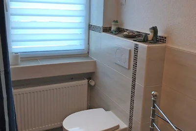 Wohnung in Ellar mit Garten
