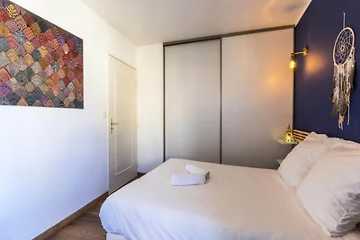 Terrasse in der Stadt – Erster...