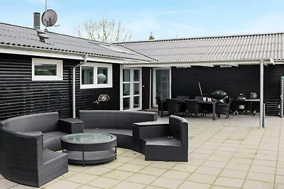 10 Personen Ferienhaus in Hadsund-By Traum