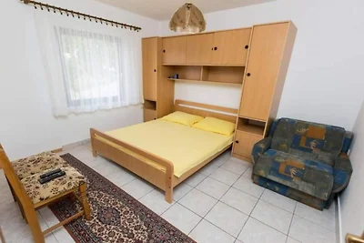 Apartmani Bridić Okrug Gornji - Four Bedroom...