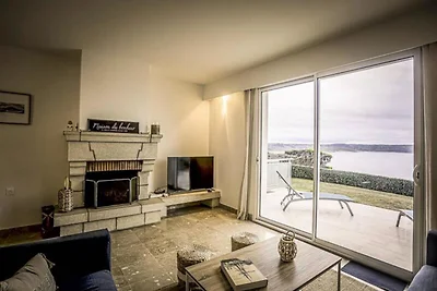 Ty Ewano · Schönes Haus mit Meerblick in...