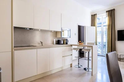 Appartamento a Cannes vicino a Rue d'Antibes