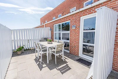 Modernes Strandrefugium in Blavand-By Traum