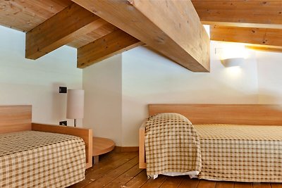 Herrliches Ferienhaus in Scanno mit Terrasse
