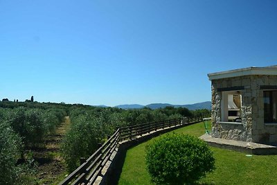 Villa con piscina panoramica a 2 km da...