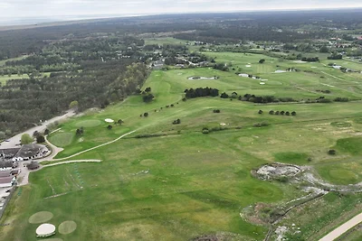 Strandflucht in der Ho-Bucht -- By Traum...