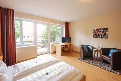 Hotel Bernsteinsee Balkon mit Seeblick