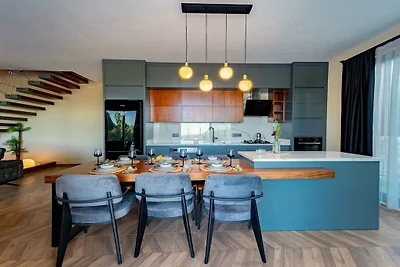 Villa in Kas mit Schwimmbecken