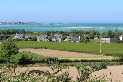 Villa in Goulven met zwembad