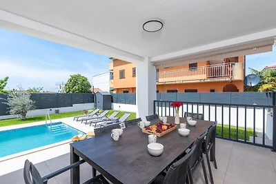 Ferienhaus für 6 mit 3 Badezimmern en suite