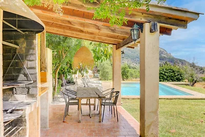 Villa in Pollensa mit privatem Pool und...