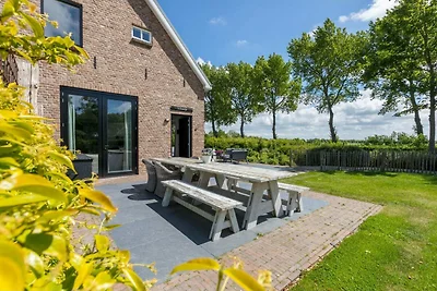 Luxusvilla in Vrouwenpolder