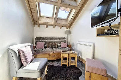 Moderne Dachgeschosswohnung · Am Fuße der Ski...