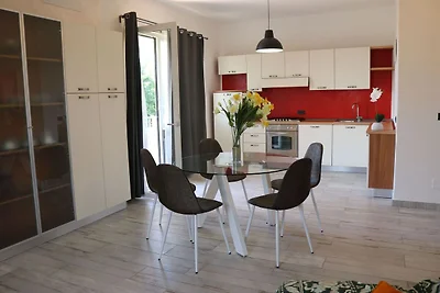 Appartamento per vacanze vicino al lago, pisc...