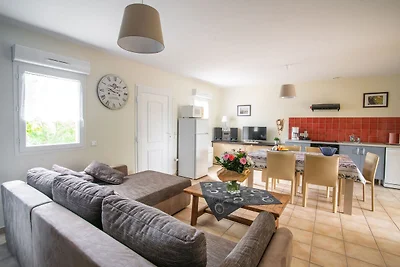 Verführerisches Ferienhaus in Largentière mit...