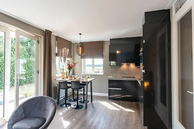 Modern appartement in Noordwijk, zee op 2,5...