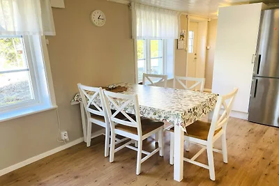 5 Personen Ferienhaus in MYRESJÖ