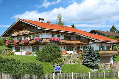 Ferienwohnung in Krün mit Schwimmbecken