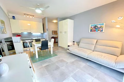 Wohnung in Porto Santa Margherita am Strand