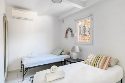 Haus an der Côte d'Azur mit Pool