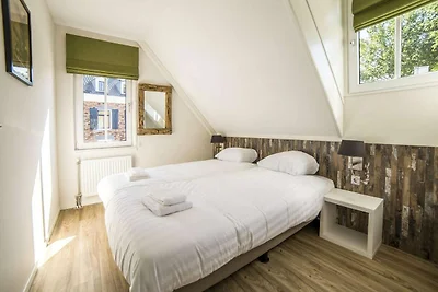 Bella villa con veranda a 4 km da Maastricht