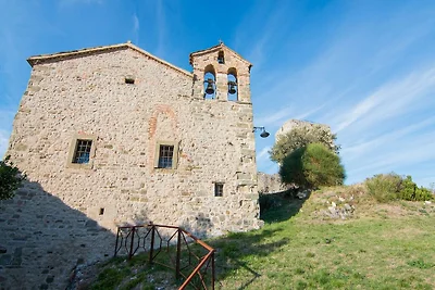 Casa vacanze a Petrella Guidi con giardino