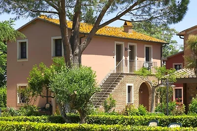 Geräumiges Apartment mit Gemeinschaftspool