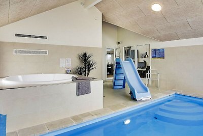 Luxuriöses Ferienhaus in Fünen mit Schwimmbad