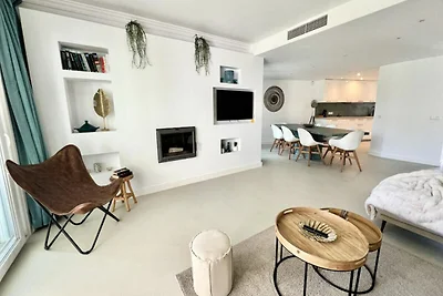 Haus in Estepona in Strandnähe und mit Pool