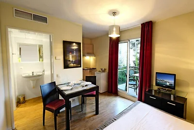 Appartamento ad Antibes con accesso alla...