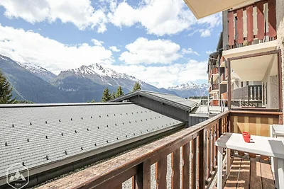 Gemütliches Studio mit Bergblick