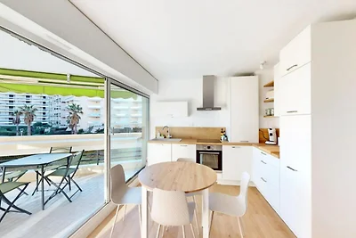 Appartement in Canet Sud met uitzicht op zee