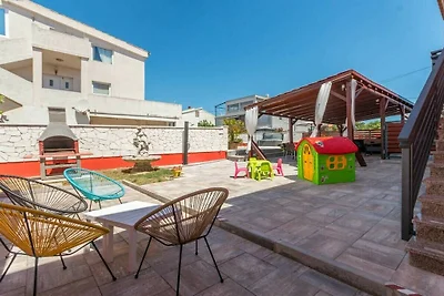 Villa mit 5 Schlafzimmer