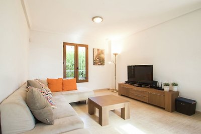 Modern vakantiehuis met privé zwembad