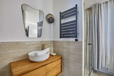 Subliem appartement met airconditioning in he...