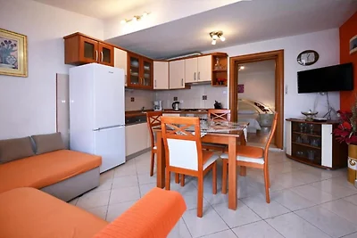Apartments Mihovilovi